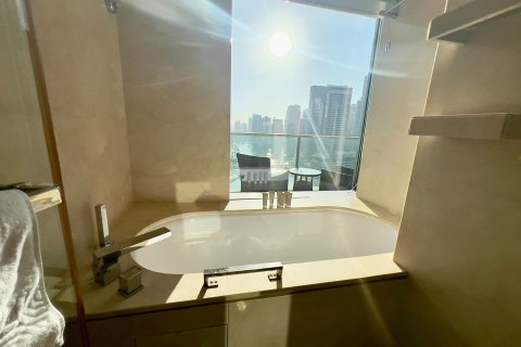Apartman u Dubai Marina, Dubai, UAE 2 spavaćih soba, 123.83969900 m2 Br. 701836 - fotografija 19