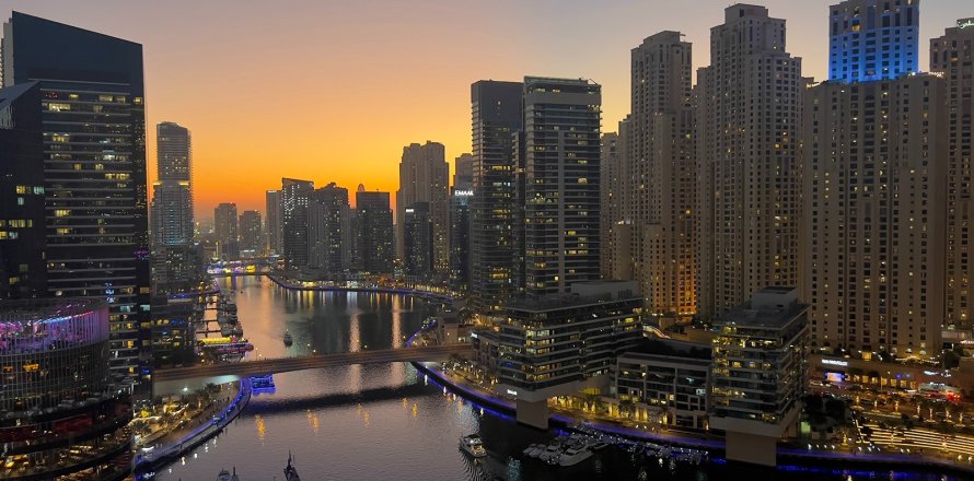 Apartamento en Dubai Marina, Dubai, EAU 2 dormitorios, 123.84 m² № 701836
