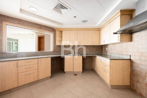 Wohnung zur Miete in Palm Jumeirah, Dubai, VAE 3 Schlafzimmer, 200 m2 Nr. 643043 - Foto 4