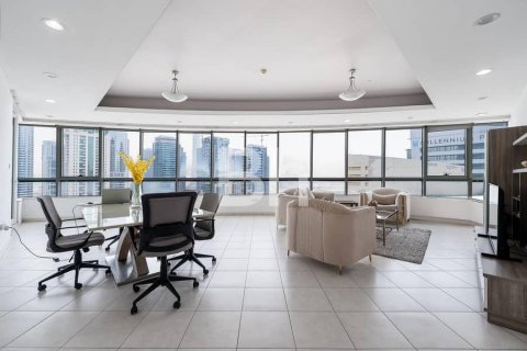 Apartment til salg i Dubai Marina, Dubai, UAE 4 soveværelser, 228 kvm № 643041 - foto 2