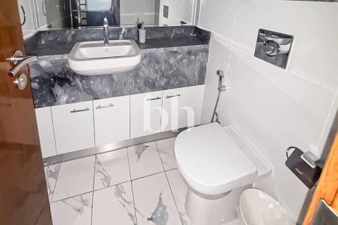 Dzīvoklis Business Bay, Dubaijā, AAE 2 istabas, 140 m2 Nr. 642808 - attēls 5