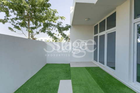 Kuća u nizu u gradu Dubai, UAE 4 spavaće sobe, 112 m2 Br. 642394 - Slika 4