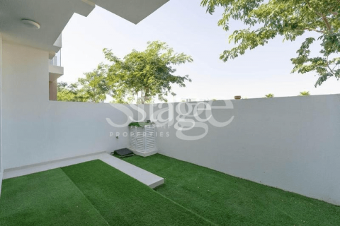 Kuća u nizu u gradu Dubai, UAE 4 spavaće sobe, 112 m2 Br. 642394 - Slika 6