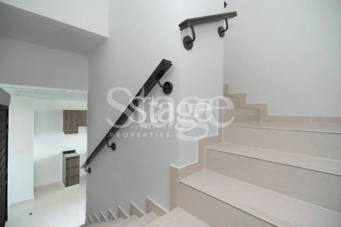 Kuća u nizu u gradu Dubai, UAE 4 spavaće sobe, 112 m2 Br. 642394 - Slika 19