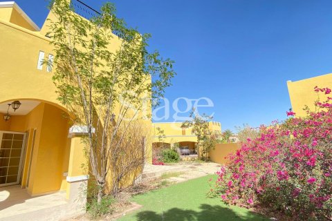 Vila u gradu Dubai Land, UAE 3 spavaće sobe, 531 m2 Br. 642395 - Slika 3