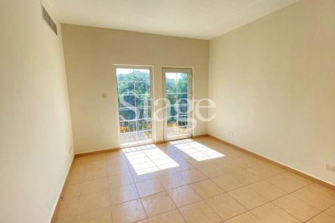 Vila u gradu Dubai Land, UAE 3 spavaće sobe, 531 m2 Br. 642395 - Slika 9