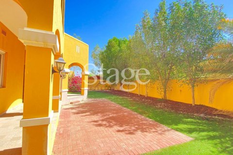 Vila u gradu Dubai Land, UAE 3 spavaće sobe, 531 m2 Br. 642395 - Slika 2