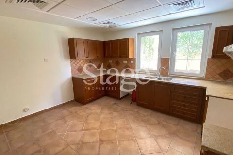 Vila u gradu Dubai Land, UAE 3 spavaće sobe, 531 m2 Br. 642395 - Slika 16