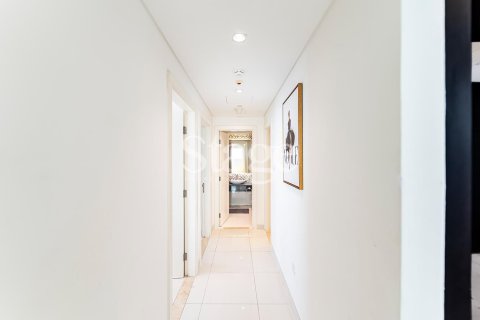 Apartemen di Downtown Dubai (Downtown Burj Dubai), UEA 3 kamar tidur, 113 m2 nomor 642393 - foto 13