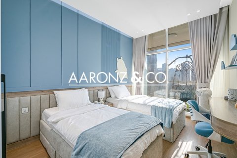 Appartamento in vendita a Dubai Marina, Dubai, EAU 2 camere da letto, 136.4 mq. № 670642 - foto 12