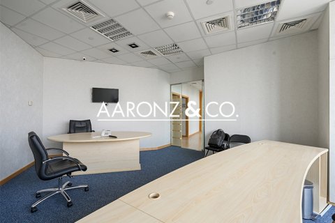 Jumeirah Lake Towers, Dubai, संयुक्त अरब अमीरात में कार्यालय, 96.9 वर्ग मीटर, संख्या 670638 - फ़ोटो 5