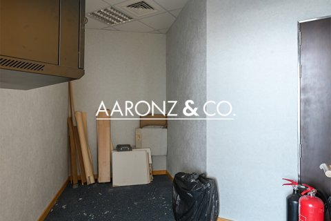 Jumeirah Lake Towers, Dubai, संयुक्त अरब अमीरात में कार्यालय, 96.9 वर्ग मीटर, संख्या 670638 - फ़ोटो 11