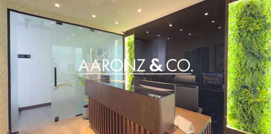 Jumeirah Lake Towers, Dubai, संयुक्त अरब अमीरात में कार्यालय, 115.9 वर्ग मीटर, संख्या 670639