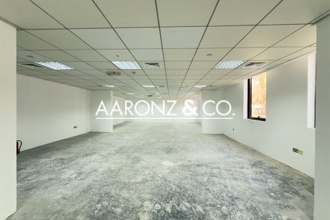 Komerční nemovitost v Dubai Investment Park, SAE 9280.8 m² Č.: 670644 - fotografie 13