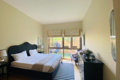 Вилла Al Raha Gardens, Абу-Даби, БАӘ-да 5 жатын бөлмелер, 585.3 м² № 669049 - фото 13