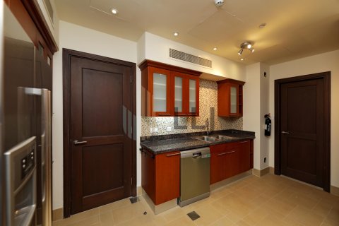 Apartamento en alquiler en Saadiyat Island, Abu Dhabi, EAU 3 dormitorios, 201 m2 № 669047 - foto 16