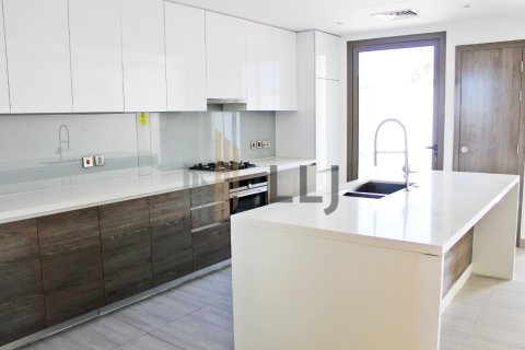 Shtëpi në qytet në Yas Island, Abu Dhabi, Emiratet e Bashkuara Arabe 2 dhoma gjumi, 284.9 m2. № 669045 - Foto 6