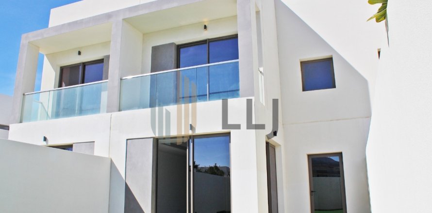 Shtëpi në qytet në Yas Island, Abu Dhabi, Emiratet e Bashkuara Arabe 2 dhoma gjumi, 284.9 m2. № 669045