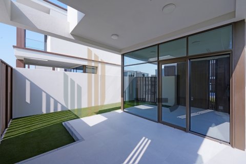 Māja Abu Dhabijā, AAE 3 istabas, 269 m2 Nr. 669046 - attēls 1