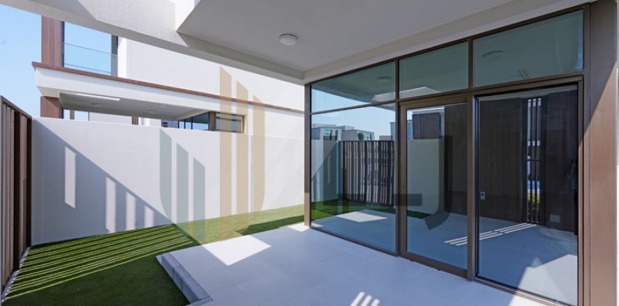 تاون هاوس في أبو ظبي 3 غرفة نوم ، 269 متر مربع . ر قم 669046