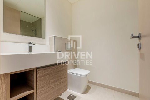 Снять в аренду квартиру в Dubai Creek Harbour (The Lagoons), Дубай, ОАЭ 2 спальни, 100м2, № 655269 - фото 13