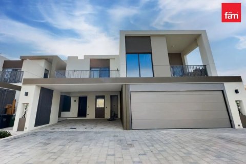 Villa in Tilal Al Ghaf, Dubai, UAE 3 bedrooms, 141.4 sq.m. № 699840