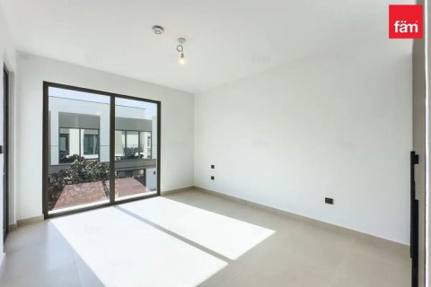 Villa til leje i Tilal Al Ghaf, Dubai, UAE 3 soveværelser, 141.4 kvm № 699840 - foto 7