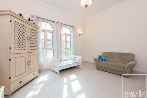 Vilë në Jumeirah Islands, Dubai, Emiratet e Bashkuara Arabe 4 dhoma gjumi, 955 m2. № 635420 - Foto 9