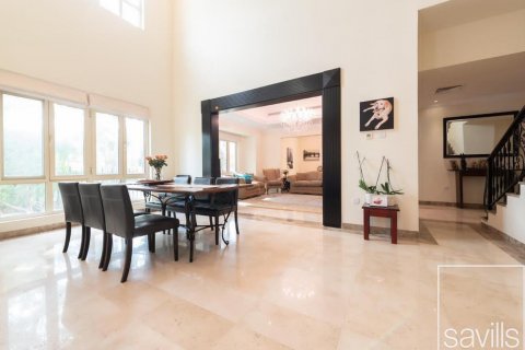 Vilë në Jumeirah Islands, Dubai, Emiratet e Bashkuara Arabe 4 dhoma gjumi, 955 m2. № 635420 - Foto 4