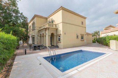 Vilë në Jumeirah Islands, Dubai, Emiratet e Bashkuara Arabe 4 dhoma gjumi, 955 m2. № 635420 - Foto 1