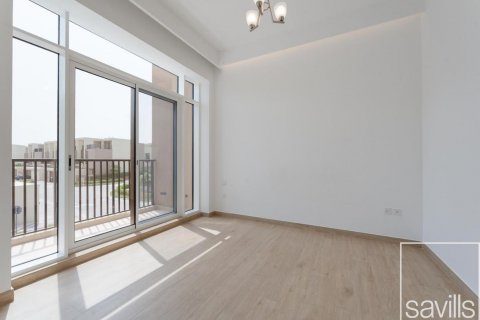Řadový dům v Dubai Sports City, SAE 4 ložnice, 304 m² Č.: 635421 - fotografie 21