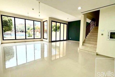Shtëpi në qytet në Jumeirah Islands, Dubai, Emiratet e Bashkuara Arabe 4 dhoma gjumi, 216 m2. № 635422 - Foto 3