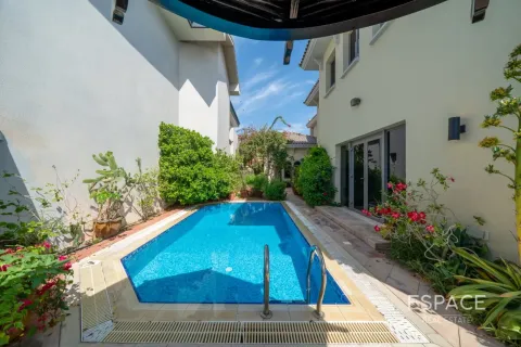 Villa uthyres i Palm Jumeirah, Dubai, UAE 4 sovrum, 465 kvm Nr. 738474 - fotografi 19
