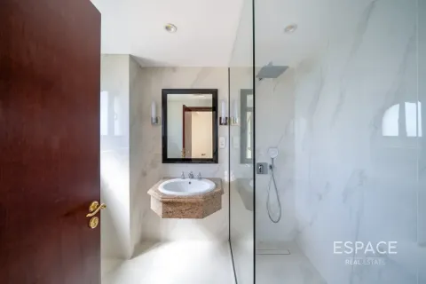 Villa uthyres i Palm Jumeirah, Dubai, UAE 4 sovrum, 465 kvm Nr. 738474 - fotografi 12