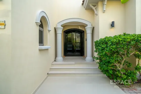 Villa uthyres i Palm Jumeirah, Dubai, UAE 4 sovrum, 465 kvm Nr. 738474 - fotografi 18