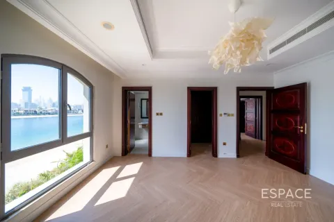 Villa uthyres i Palm Jumeirah, Dubai, UAE 4 sovrum, 465 kvm Nr. 738474 - fotografi 14