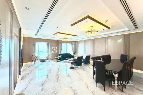Apartment til leje i Dubai Marina, Dubai, UAE 4 soveværelser, 298 kvm № 738478 - foto 5