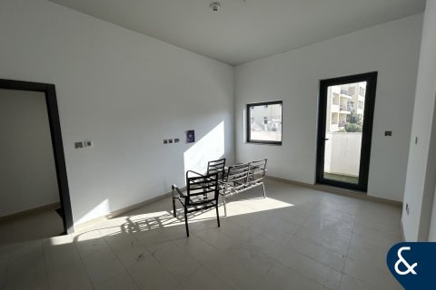 Apartment in Motor City, Dubai, UAE 3 bedrooms, 209 sq.m. № 697775 - photo 16