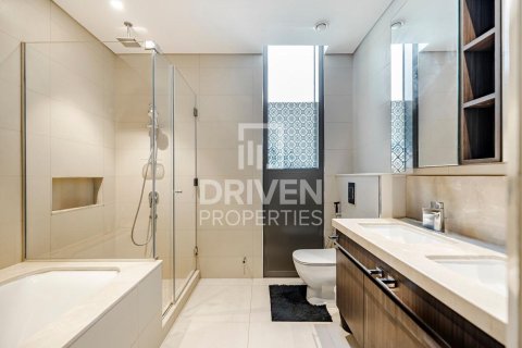 Apartmen di Zabeel, Dubai, UAE 2 bilik tidur, 122.07 meter persegi № 742851 - foto 10