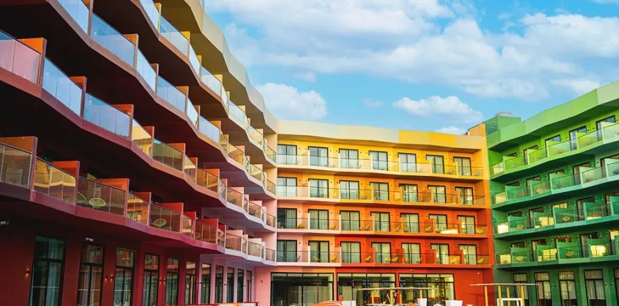 Hotel Apartment in Palm Jumeirah, Dubai, UAE 1 bedroom, 79 sq.m. № 679280