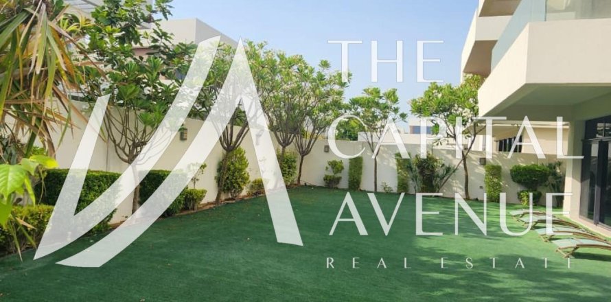 Yas Island、Abu Dhabi、UAEにあるヴィラ 5ベッドルーム、637 m2 No681359