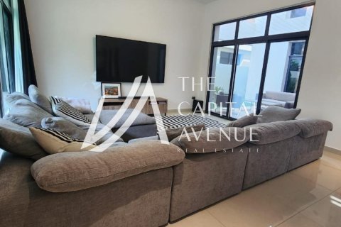 Yas Island、Abu Dhabi、UAE にあるヴィラ販売中 5ベッドルーム、637 m2、No681359 - 写真 2