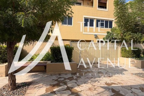 Townhouse di Al Raha Gardens, Abu Dhabi, UEA 3 kamar tidur, 200 m2 nomor 681361 - foto 11