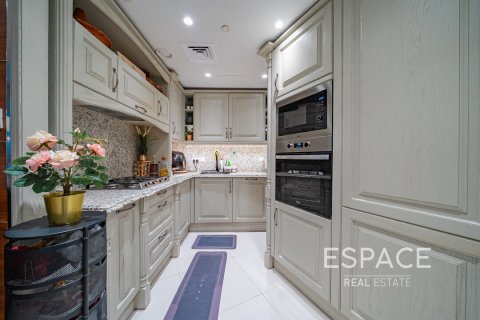 דירה למכירה ב Downtown Dubai (Downtown Burj Dubai), Dubai, איחוד האמירויות  1 חדר שינה, 114 מ"ר, מספר 661027 - תמונה 18