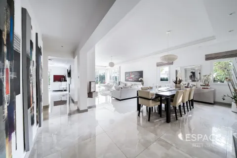 Vila v Meadows, Dubai, SAE 4 ložnice, 748 m² Č.: 661024 - fotografie 8