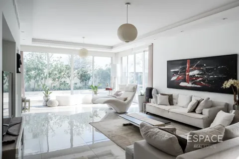 Vila v Meadows, Dubai, SAE 4 ložnice, 748 m² Č.: 661024 - fotografie 4