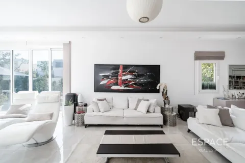 Vila v Meadows, Dubai, SAE 4 ložnice, 748 m² Č.: 661024 - fotografie 6