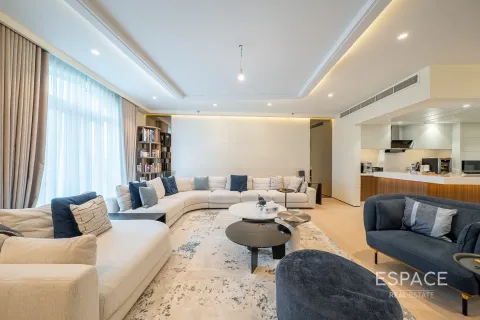 Διαμέρισμα σε Dubai Marina, ΗΑΕ 3 υπνοδωμάτια, 379 τ.μ. Αρ. 661022 - φωτογραφία 2