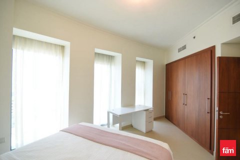 Appartement te huur in Downtown Dubai (Downtown Burj Dubai), Dubai, VAE 3 slaapkamers, 179.6 vr.m., nr 634866 - foto 11