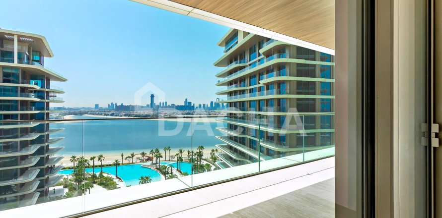 Huoneisto Palm Jumeirah, Dubai, Arabiemiraatit 3 makuuhuonetta, 210 m2 № 758631